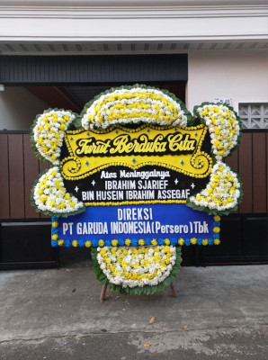 Papan Bunga Duka di Bataraguru