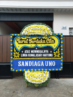 Papan Bunga Duka di Bataraguru